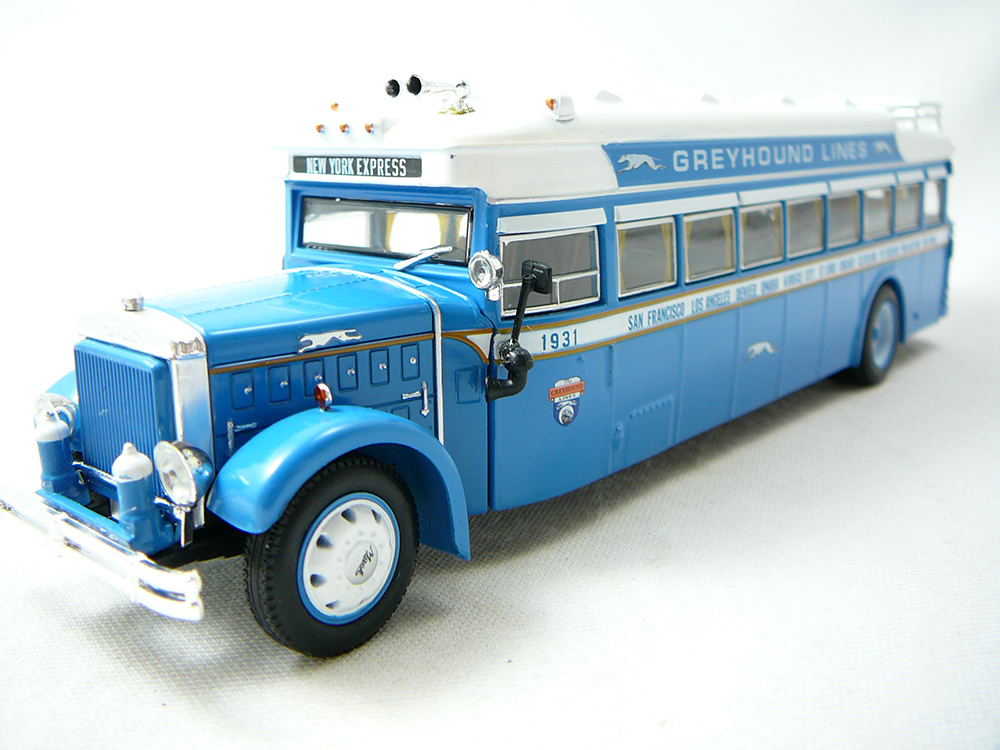 Miniature bus américain