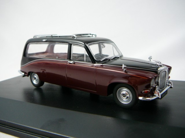 Daimler DS 420 Corbillard Miniature 1/43 Oxford