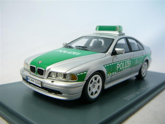 BMW 520 E39 Police Allemande Miniature 1/43 Neo
