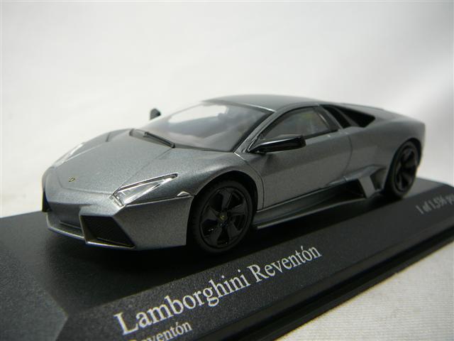 Lamborghini Reventon Miniature 1/43 Minichamps