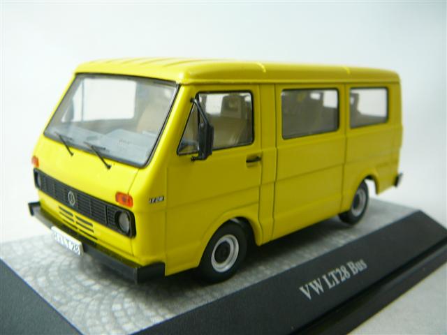 Volkswagen LT28 Bus Miniature 1/43 Premium Classixxs