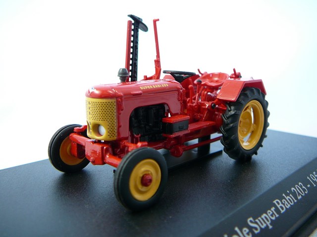 Babiole Super Babi 203  1954 Tracteur Agricole Miniature 1/43 Universal Hobbies