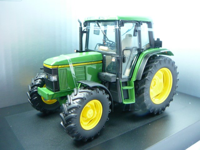 Tracteur Agricole John Deere 6400 Miniature 1/32 Schuco