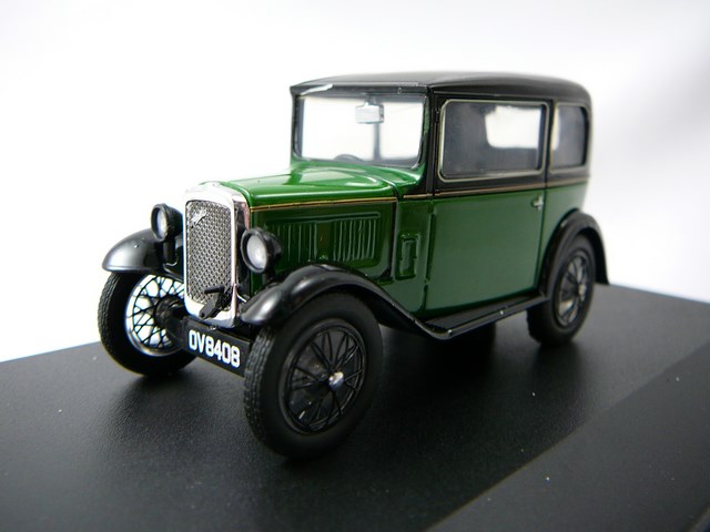 Austin Seven RN Saloon Miniature 1/43 Oxford