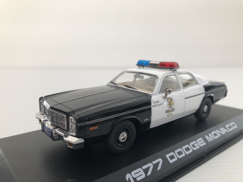 Miniature Dodge Monaco Metropolitan Police 1977 Terminator Miniature 1/43 Greenlight