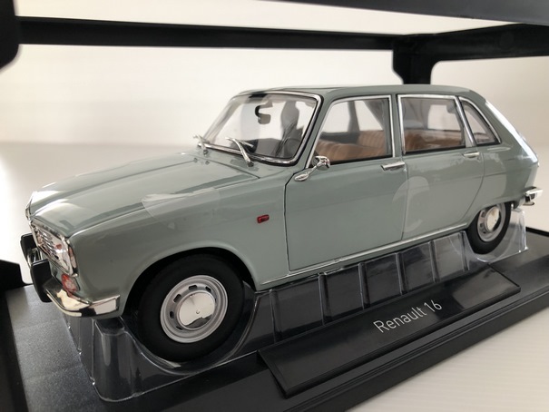 Renault 16 1968 Miniature 1/18 Norev