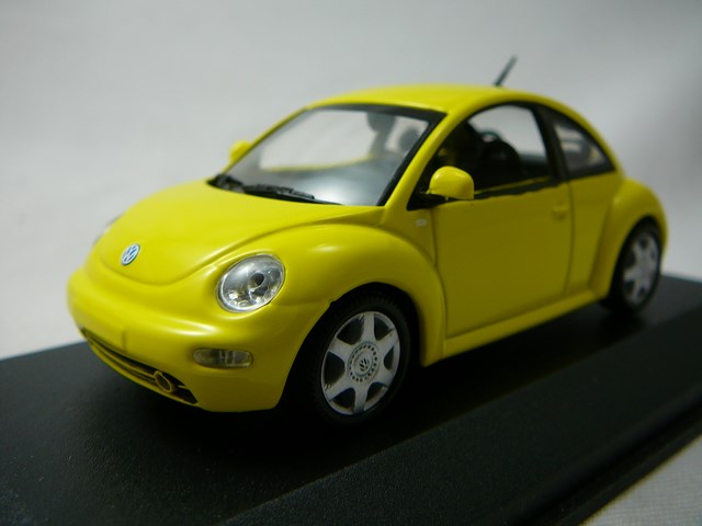 Volkswagen New Beetle Miniature 1/43 Minichamps