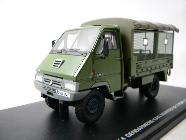 Renault B110 4X4 MO Transport de Troupes Gendarmerie Miniature 1/43 Perfex