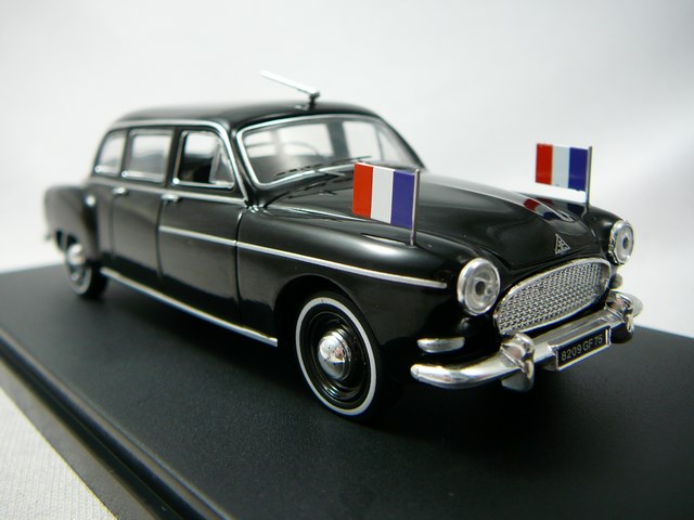 Renault Frégate Limousine Général de Gaulle 1957 Miniature 1/43 Norev