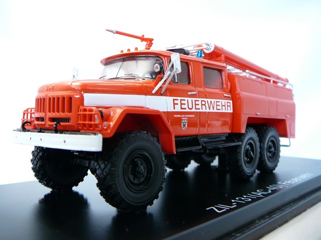 ZIL 131 (AC-40) Camion Pompiers Miniature 1/43 Premium Classixxs