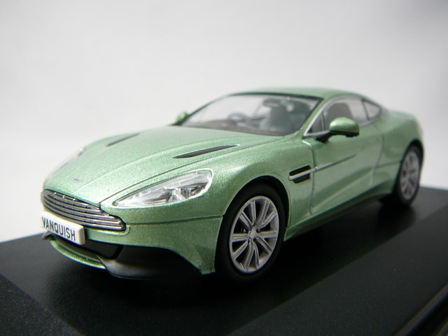 Aston Martin Vanquish Miniature 1/43 Oxford