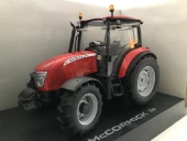 Mac Cormick X4.70 Tracteur Agricole Miniature 1/32 Universal Hobbies