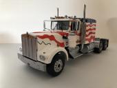 Kenworth W900 Stars and Stripes Tracteur Routier Miniature 1/18 Road Kings