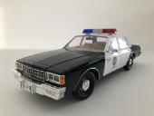 Chevrolet Caprice MacGyver Los Angeles Police Department Miniature 1/18 Greenlight
