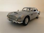 Aston Martin DB5 Coupe  James Bond 007 Mourir peut attendre Miniature 1/18 Auto World