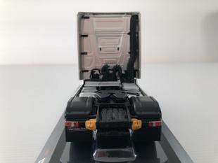 Miniature Mercedes Benz Actros MP4 Tracteur Routier Ixo