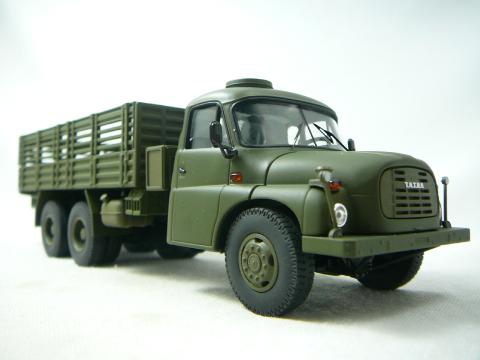 Tatra  T148 Camion Plateau à Ridelles Militaire Miniature 1/43 Premium Classixxs