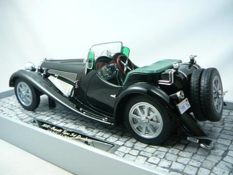 Bugatti Type 54 Roadster 1931 Mullin Automotive Museum Collection Miniature 1/18 Minichamps