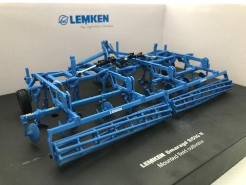 Miniature Lemken Smaragd 9/600K Déchaumeur