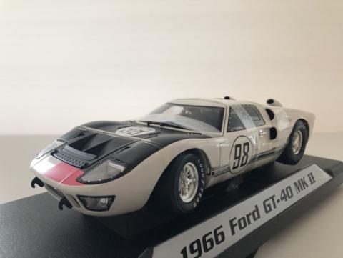 Miniature Ford GT40 MK2 n°98 Winner Daytona 1966 1966