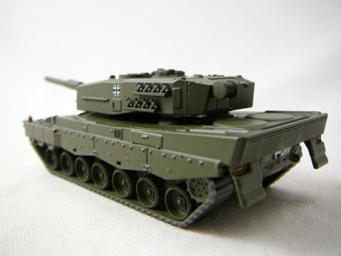 Miniature Leopard 2 A1