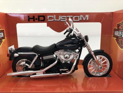 Miniature Harley Davidson Dyna Street Bob