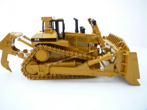 Miniature Caterpillar CAT D11R Track Type Tractor
