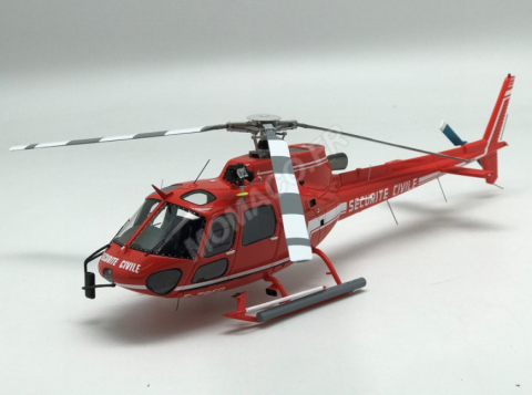 Miniature Hélicoptère AS 350 Ecureuil Sécurité Civile avec Treuil