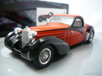 Miniature Bugatti 54